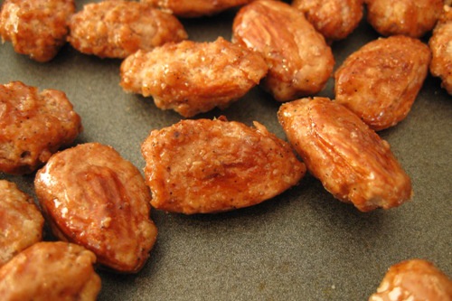 Заливной миндаль